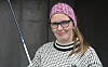 Grendalaget Viljen, representert ved leder Karina Hasfjord, gratulerte 100-årsjubilanten Ofstad Sanitetsforening.