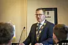 Ordfører Svein Pettersen (Sp) i Leka kommune har tatt av silkehanskene og vil sloss for å få rask løsning på utfordringene med avlyste avganger på grunn av hviletidsbestemmelsene for mannskapet på ferga.