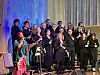 Tricia Boutté hadde god støtte i sangerne fra Rørvik gospelkor.