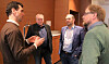 ­– Dialogen i Tenketanken gir grunn til å tro at Midt-Norge kan vise vei til bærekraftige transportløsninger for framtida, sier prosjektleder Paul Ingvar Dekkerhus (nummer to fra høyre). Her i samtale med logistikkdirektør Espen Andersen i Lerøy (fra venstre), regionsjef Roar Melum i Norsk Lastebileier-forbund og Svein Kåre Aune (til høyre) i Trondheim havn.