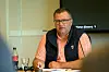 - Du må ta av deg jakken, for det her tar tid, sa ordfører Svein Pettersen spøkefullt, før han leste opp innstillingen til vedtak i saken om rehabilitering og utvikling av helsesenter og sykestue.
