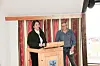 Styreleder i Bindal Utvikling, Marit Dille, informerte om prosjektene i selskapet. Arne Kiil i Terråk industripark (t.h.)