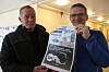 TerjeToftesund og Tor Morten Rosenvinge i Rosenborgsupportere i Ytre Namdal håper mange blir med på busstur til RBK-kampen mot Brann den 27. mai. Billettene har de fått i gave av en av RBKs sponsorer.