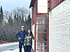 Hildringen Destilleri er etablert i det gamle fjøset hjemme hos Sara og Henrik Nordlöf .