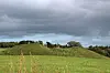 Herlaugshaugen ligger ikke langt fra ferjeleiet.