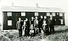 Familien Olsen fra Varøya ble fotografert i 1910.