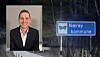 Et kommuneskilt på Follavegen ved Kongsmoen har blitt utsatt for hærverk, noe som har skapt sterke reaksjoner.