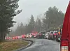 Asfalteringsarbeid skaper forsinkelser, og bilister må belage seg på venting.
