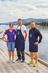Familiebedriften Leka Brygge drives av Gro Sørli og Jon Inge Hanssen, men Gros bror Henrik Sørli (til høyre) og andre i familien tar gjerne i ett tak når det er mulig.