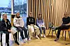 Peder Kristian Wendelbo, Maren Skauvik, Emil Skotvik Bøe, Ida Ramfjord Storkjørren stilte spørsmålene på vegne av elevene til forfatter Arnfinn Kolerud.