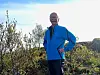Steinar Aakervik fra Rørvik trives i naturen. Nå er han i gang med bygging av klopper, eller gangveier i bymarka.