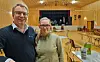 Festsjef Terje Settenøy og leder i Grendalaget Viljen Karina Hasfjord ønsket gjestene velkommen til tredje juledagsfest som gikk av stabelen for 101. gang.