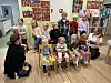 Barna i Austafjord barnehage hadde forberedet dagen godt.