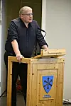 Knut Jarle Toresen tok opp at en butikk hadde tatt i bruk selvbetjent løsning uten å søke, og kalte det kritikkverdig under behandlingen av saken.