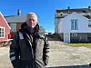 Kjell Sørensen er Sør-Gjæslingans egen håndverker, men han er også oppvokst her ute i havet og tilbringer store deler av året her.