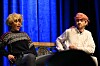 Olive Lindset-Haugvik og Arkuliusz Ivar Kluszynski i «Fire kona å ein kebab», der kulturforskjeller og forestillinger om hverandre ble utgangspunkt for humor.
