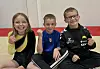 Jenny Anita Rønningen Torstad (9), Håkon Sæternes Kongsmo (7) og Trygve Torstad Haugerøy (9) synes Sommersportsmix er helt supert.