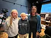 Sjuendeklassingene Marie Vardehaug og Iver Lauten snakket om klassens erfaringer med Timen livet sammen med rektor Unni Berit Finne.