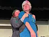 Jon Torkel Westrum som lege og Judit Skorstad som rik gammel frue.