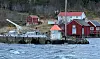 Fyret står nå på moloen. Nå vil lokale krefter pusse det opp.