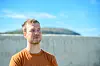 Torgrim Dekkerhus regner med at strengere fosforgrenser vil føre til at han må gi bort deler av husdyrgjødsla.