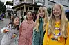 Julie Margrethe Flosand, Sara Irene Flosand, Lisa og Jenny Skjærvik koste seg på martnad.