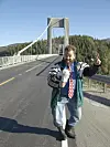 Odin Jensenius starter sin reise gjennom nye Nærøysund kommune ved Foldabrua. Gjennom elleve episoder så skal han på oppdagelsesferd gjennom den nye kommunen.