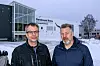 - Både innbyggere, næringsliv, offentlige instutisjoner, lag og foreninger merker de økte strømprisene. Det ville vi gjøre noe med, sier Terje Settenøy og Stein Halvard Bakken fra Nærøysund Frp.
