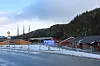 Området rundt Bindal sykehjem er nå inngjerdet, og byggeprosjektet starter i disse dager.