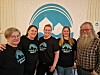 Nesten komplett styre i Marøya Grendelag. Fra venstre Lisbeth Haug, Evy-Line Waagø Prestvik, Hanne Tangen, Rakel Ofstad Hagen og øl-mentor Inge Staldvik.