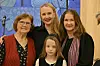 Fire generasjoner samlet:Bergljot Hanssen, Renate Strand, Anne Johanna Hanssen og Laura Medina Strand.