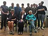 Storfamilien samlet. Foran: Nancy, Cheryl og Sissel. Bak: Tor Kyrre, Brian, Olaf Martin, Rolf, Michael, Preben, Oliver, Siv, Ørjan og Mikael.