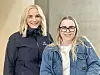Maria Haug og Carina Møllevik er to av foreldrene som setter pris på det nye tilbudet rundt laget.