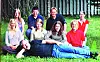 Bak fra venstre: Hege Johansen, Roy-Helge S. Olsen, Rune Kristian Valø, Kristine Horseng Ludvigsen. I midten fra venstre: Ida Marie Larsen, Elisabeth Johansen, Siri Fjukstad, Else Karin Lillesul. Foran er lærer Paul Woxeng Sollid