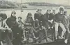 Ungdommer samlet seg på redningsskøyta: Alf Sørstrand, John Rørdal, Roger Blikø, Einar Vågø, Ove Eidshaug, Joar Eide, Johnny Antonsen, Aslaug Pettersen, Jorid Hanssen, Berit Fjær, Aslaug Pettersen og Jorid Hansen.