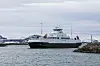 MF 'Heilhorn' går mellom Vennesund og Gutvik inntil fylkesveien 17 ved Lian er ryddet etter steinraset.