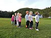 Fra venstre, Madelen Holthe, Otelius Johnsen, Isabell Holthe, Anabel Fischer, Mathis Hongseth Eriksen, Vilma Øvereng og Benjamin Fischer ventet pent på tur for å hoppe høyde.