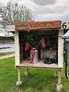May Oddrun Waagø har sendt oss bilde av 17.mai-pyntet melkerampe.