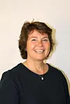 Marit Flak Stovner slutter som rektor ved Ytre Namdal videregående skole for å begynne i en tilsvarende stilling ved Charlottenlund videregående skole i Trondheim.