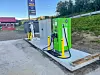 Alt på et sted for bilistene. Butikk, kafe, drivstoff og el-lading i pakke. Foldereid kan bli et populært stoppested langs Kystveien.
