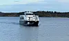 Namdalingen trafikkerer hurtigbåtruta i området. Ved Fjølvika har passasjerer flere ganger opplevd at bestilte anløp ikke har latt seg gjennomføre fordi kaia har vært opptatt av andre fartøy.