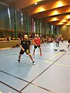 Her ser du Markus og Runar Måøy da de spilte double under Storsjøcup i badminton i helga.