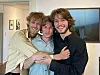 Fra venstre: Ask Gorset Jacobsen, Mathias Blumenthal og Alexander Nerleir Søtorp – de tre fotografene som stiller ut sine verk i prestegården på Kolvereid.