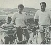 Yngve Rosenvinge (til venstre) klar for start sammen med mormor og morfar Amy og Otto Arnes.