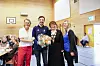 Bildet er fra festen som ble holdt for Thomas på Leka i år. Bente Estil, leder for hovedutvalget for kultur i fylkeskommunen (t.v.) kom fra Lierne for å hylle Thomas Westgård.Ordfører Elisabeth Helmersen og leder av Leka IL, Ida Skorstad var vertskap.