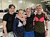 Fra venstre: Robin Sandnes, Endre Edvardsen, William Elias Nygård Nordheim og Johannes Strøm Johansen fra 8B tok kanskje ikke gull i volleyball – men i bikini-kreativitet var de i en egen liga.