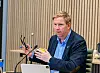 – Skal man begynne med noe nytt, må man også slutte med noe annet, sa ordfører Amund Hellesø.