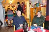 Inge Sørhegge og Gerd Rolandsen tok en kaffekopp i julebutikken.