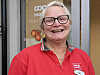 Inger Schjelderup. I følge Dagrun er det ikke mye hengenebb der i gården, og sjelden stille på latterfronten når Inger er i nærheten.