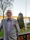 Her ser du Knut Ingeamar Kristiansen med sine to 'ferske' medaljer på brystet.